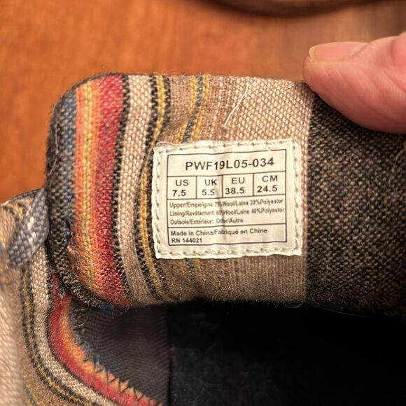 Pendleton Gray Wool Sneakers - 7.5 - Picture 3 of 6